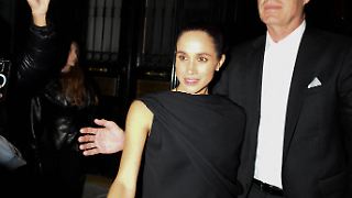 Herzogin Meghan taucht plötzlich in Paris auf