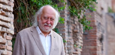 „Überwältigendes Werk“ – László Krasznahorkai erhält Literatur-Nobelpreis 2025