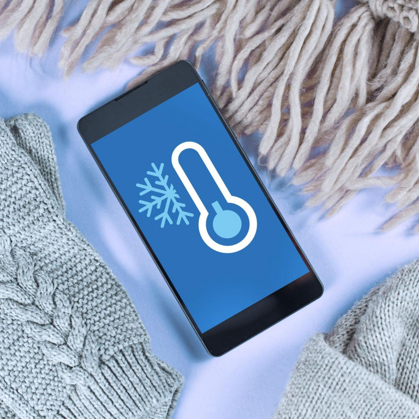 So schützen Sie Ihr Smartphone im Winter vor Kälte