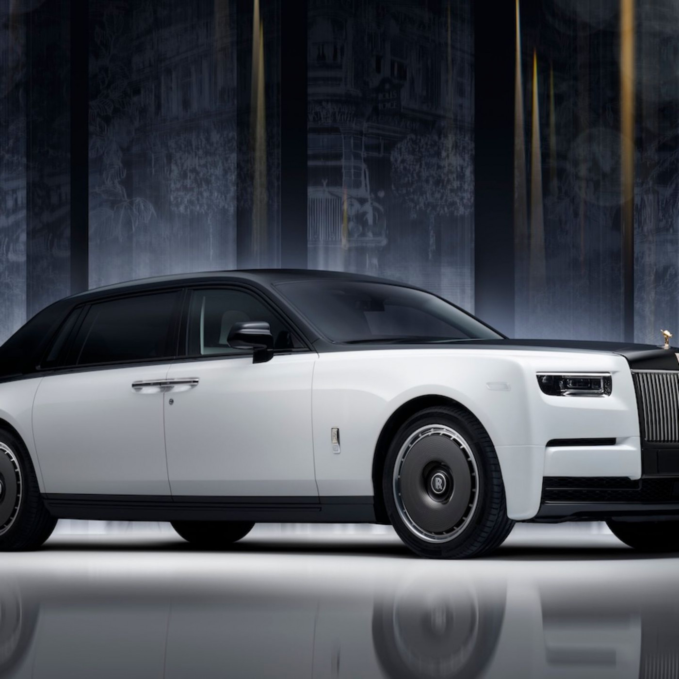 Bei diesem Rolls-Royce ist die Kühlerfigur aus massivem Gold