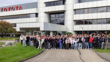 Nachwuchsförderung bei Toyota: Azubis erleben Markenwelt hautnah