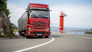 Daimler Truck: Deutliche Einbußen