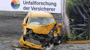 Trügerische Ortsstraße: In Städten kaum weniger tödliche Autounfälle