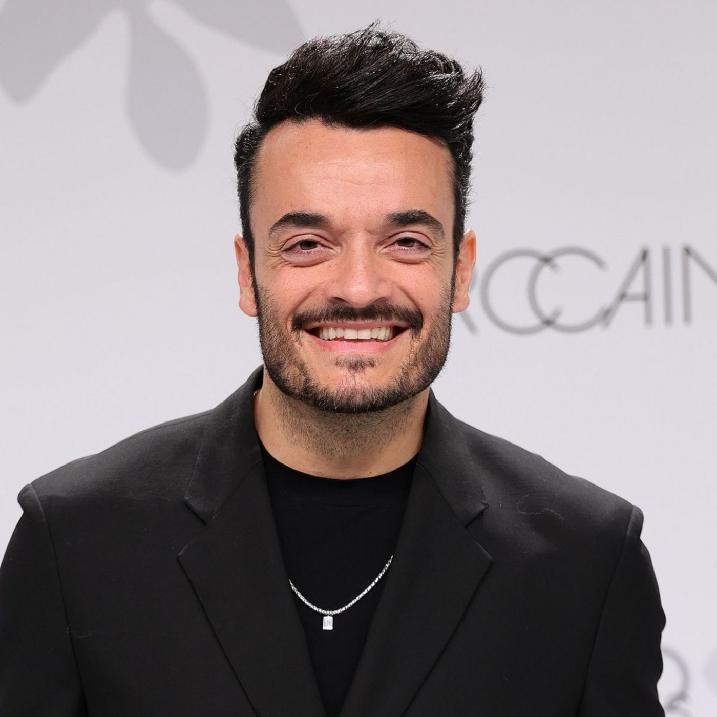 Premiere für Giovanni Zarrella: Weihnachtsschlager auf den Spuren Carmen Nebels