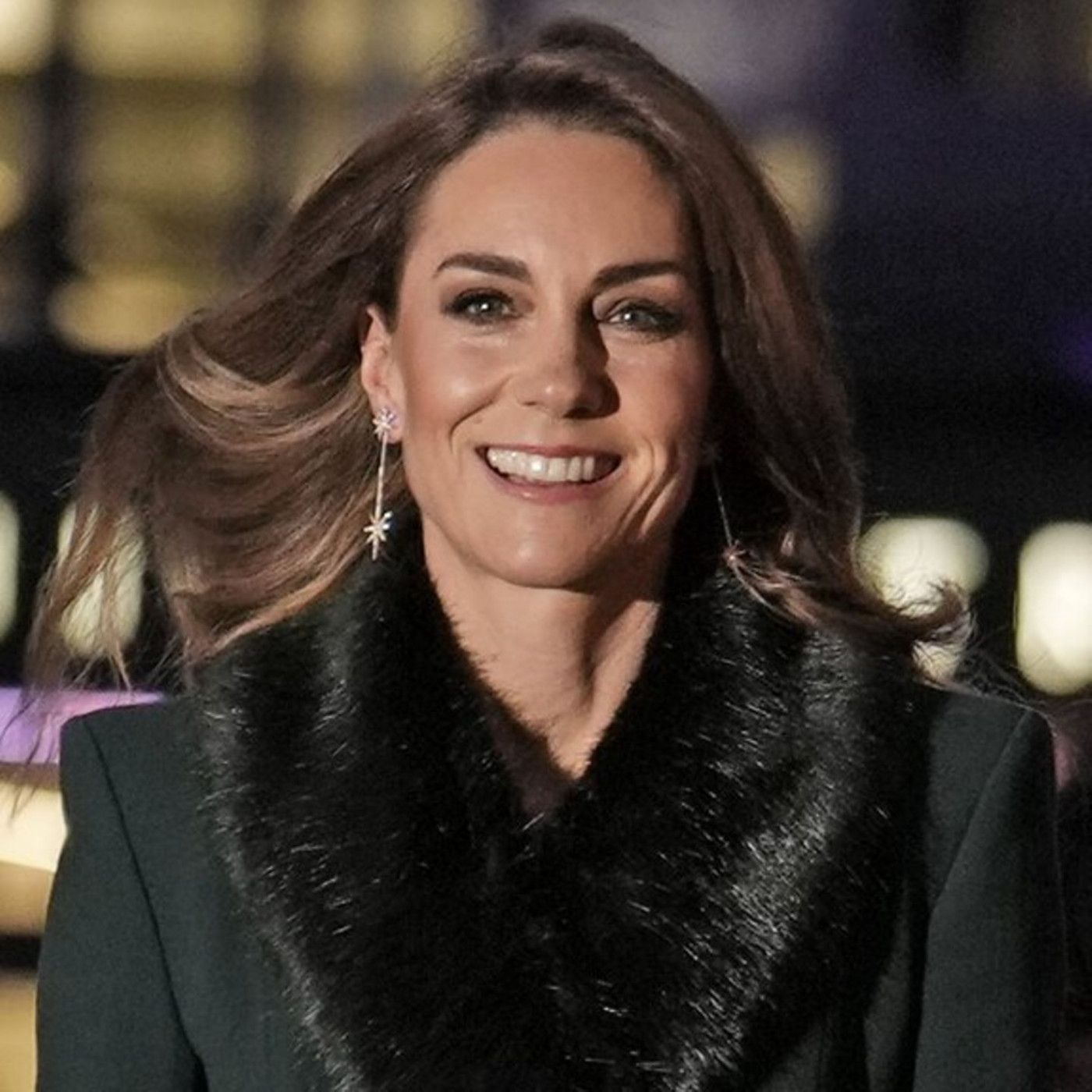 Prinzessin Kate begrüßt 1.600 Gäste