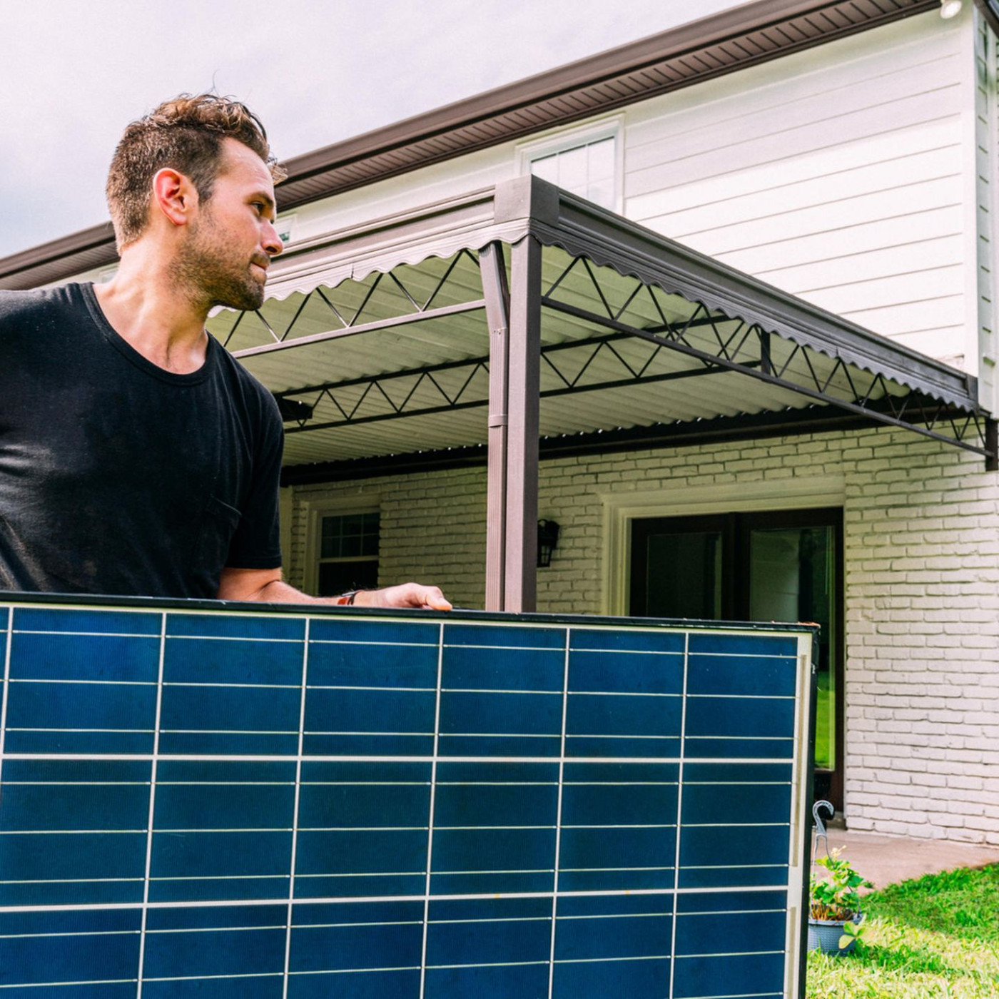 Balkonkraftwerk-Regeln: Ist eine Einspeisung über 800 Watt erlaubt?