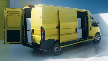 Pilotprojekt mit Opel Movano: Free2move testet Transporter-Sharing in Berlin