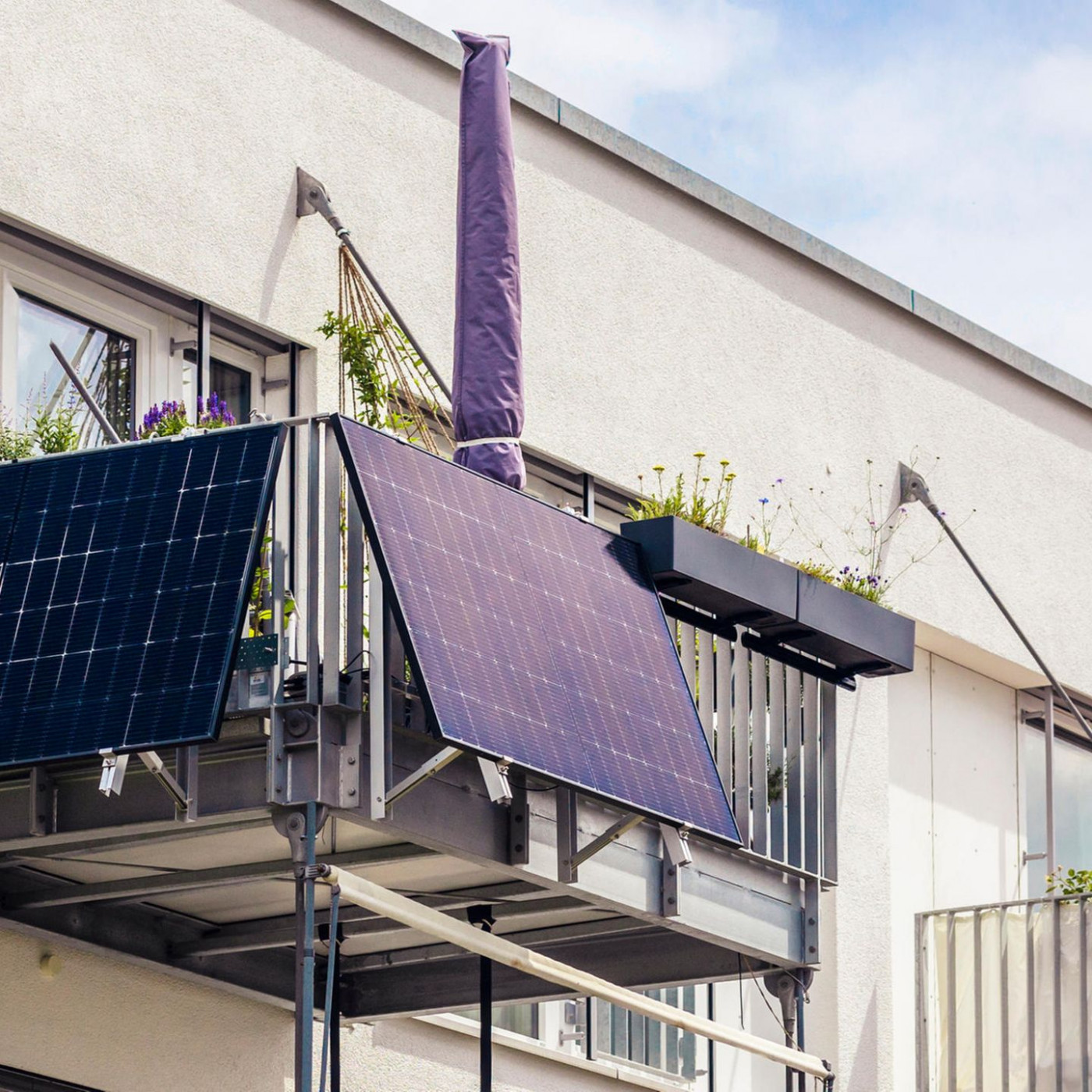 Balkonkraftwerk beim Vermieter anmelden: Ist das noch notwendig?