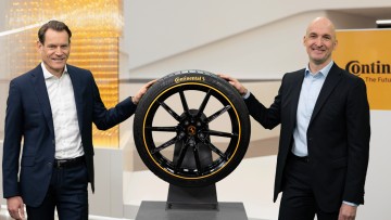 Continental: Nikolai Setzer &uuml;bergibt an Christian K&ouml;tz