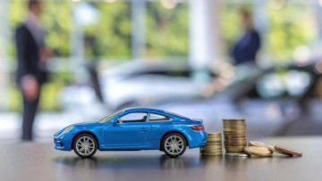 Kreditbanken: Private Haushalte investieren, Firmen z&ouml;gern