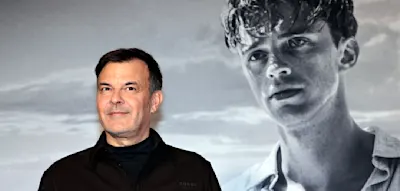 &bdquo;Man stellt fest, dass die Welt eine einzige gro&szlig;e Heuchelei ist&ldquo;