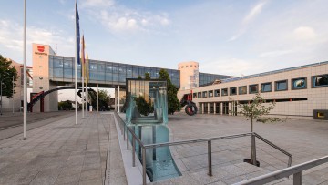 Umsatzplus 2025: W&uuml;rth trotzt schwacher Konjunktur