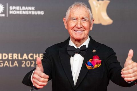 Prinz Fr&eacute;d&eacute;ric von Anhalt steigt direkt aus