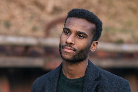 Tijan Njie sorgt als Ermittler in Bremen f&uuml;r gute Laune