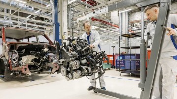 VW baut Recycling in Zwickau auf: Zweites Leben f&uuml;r Autos