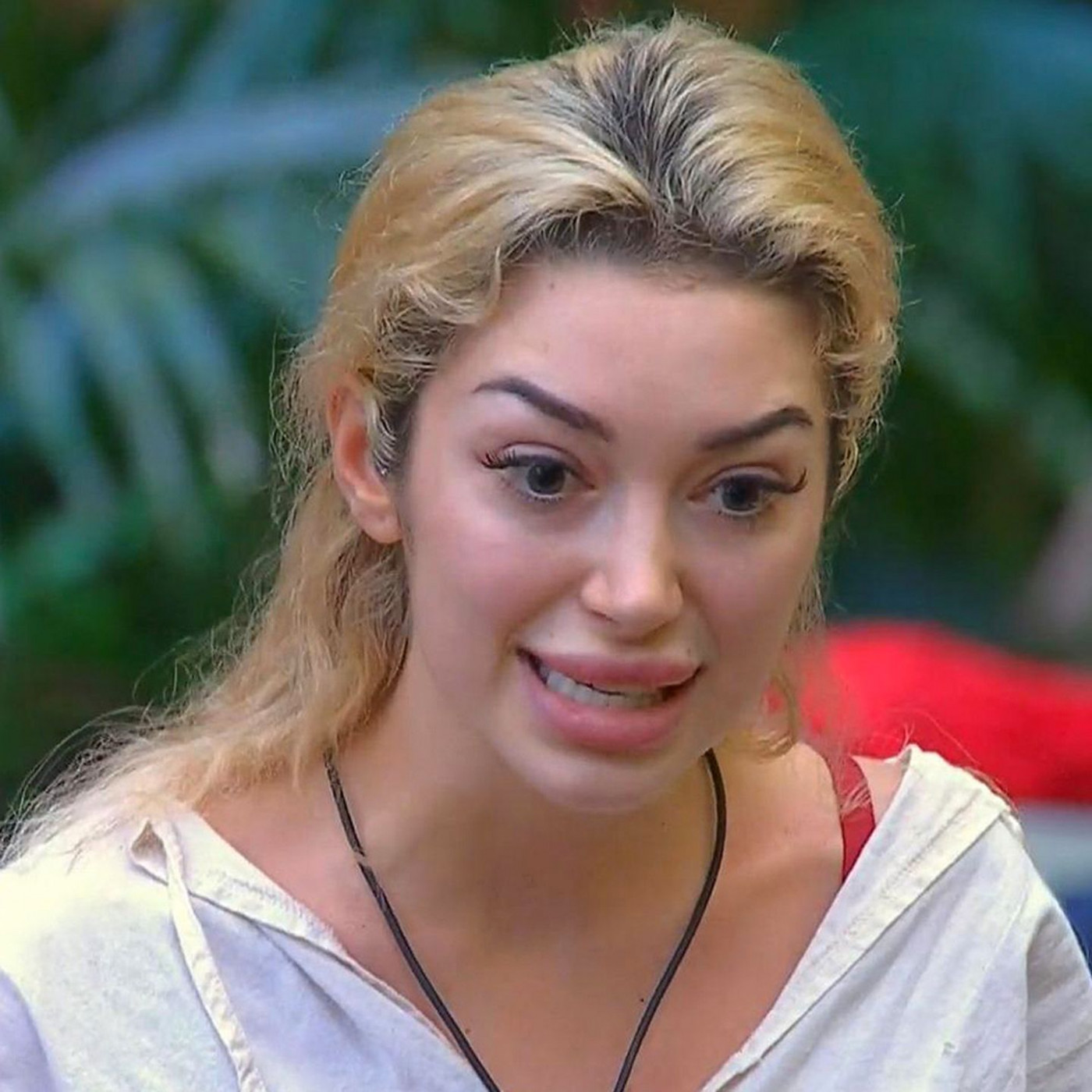 "Merkst du eigentlich, wie peinlich du bist?": Ariel bringt alle gegen sich auf