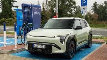 Infrastruktur f&uuml;r E-Autos: Fast jeder vierte Ladepunkt l&auml;dt schnell