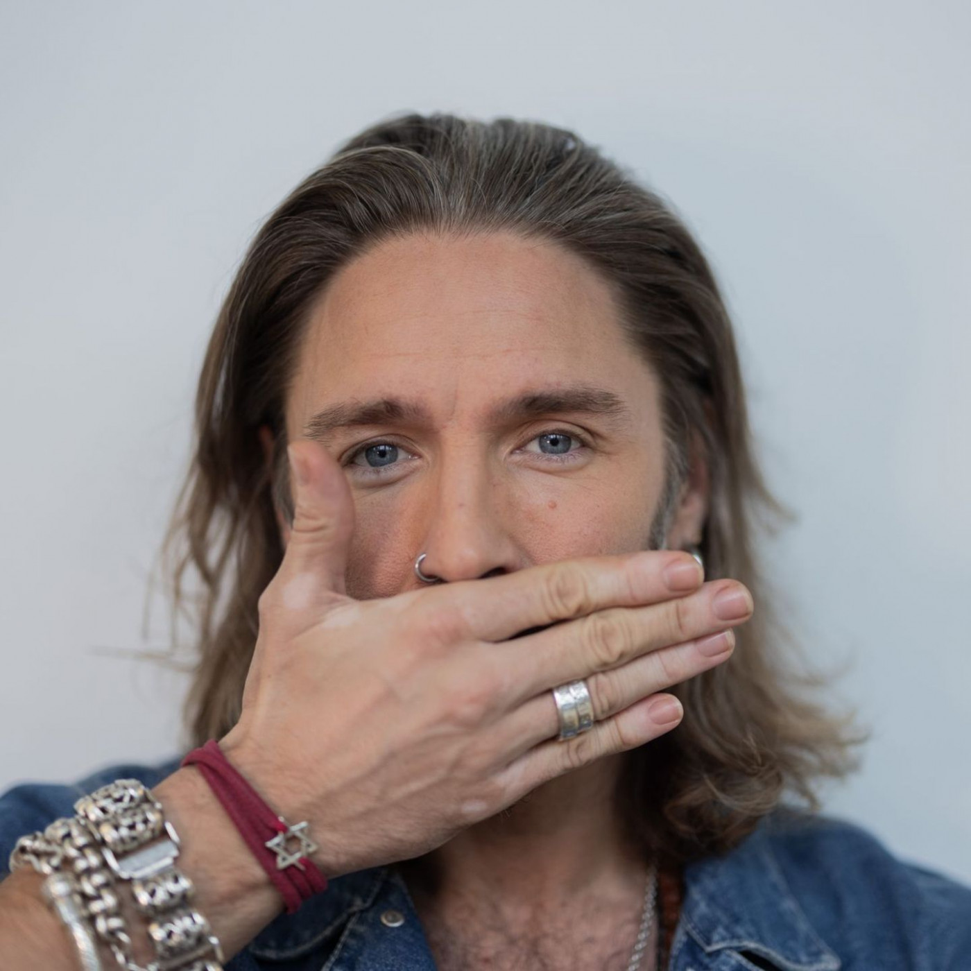 Ofarim &auml;rgert sich &uuml;ber eigene &Auml;u&szlig;erungen zum Prozess