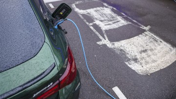Umfrage: Jeder Dritte kennt neue E-Auto-Pr&auml;mie nicht