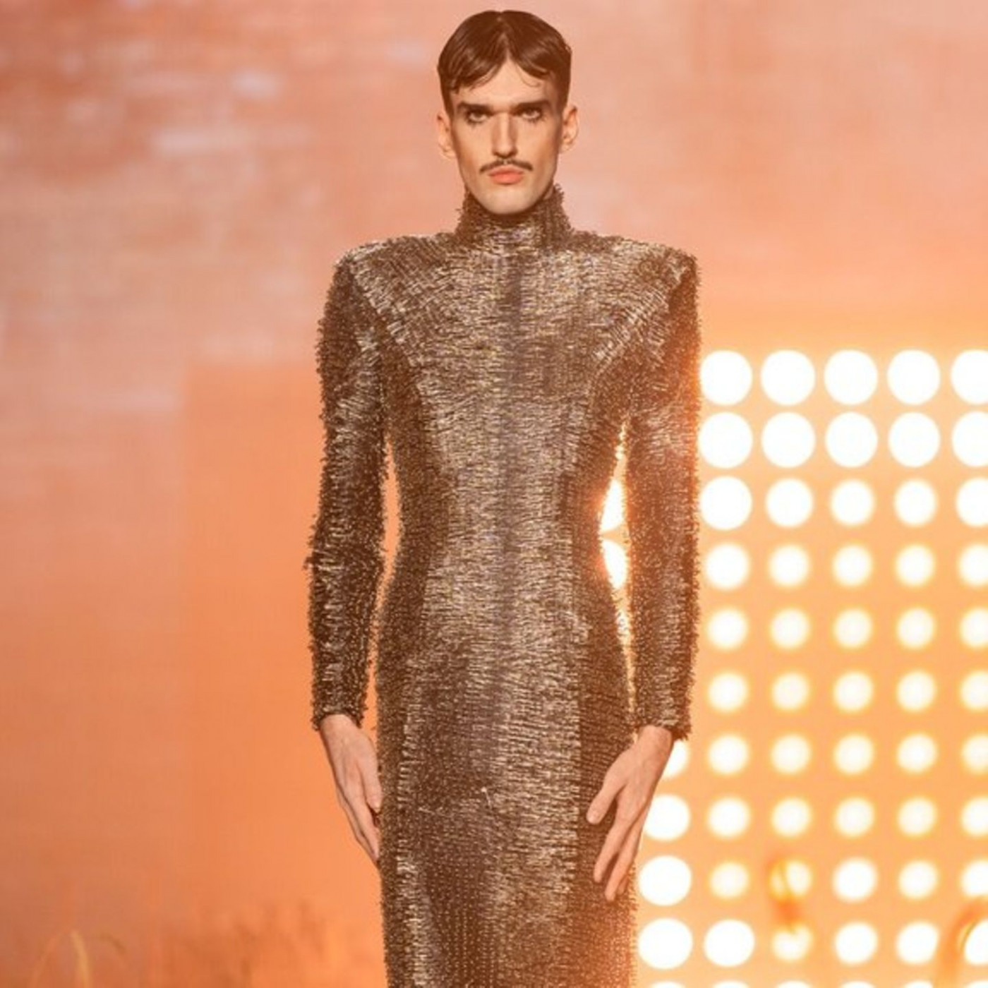 Beim ersten Walk spart Klum nicht mit Kritik