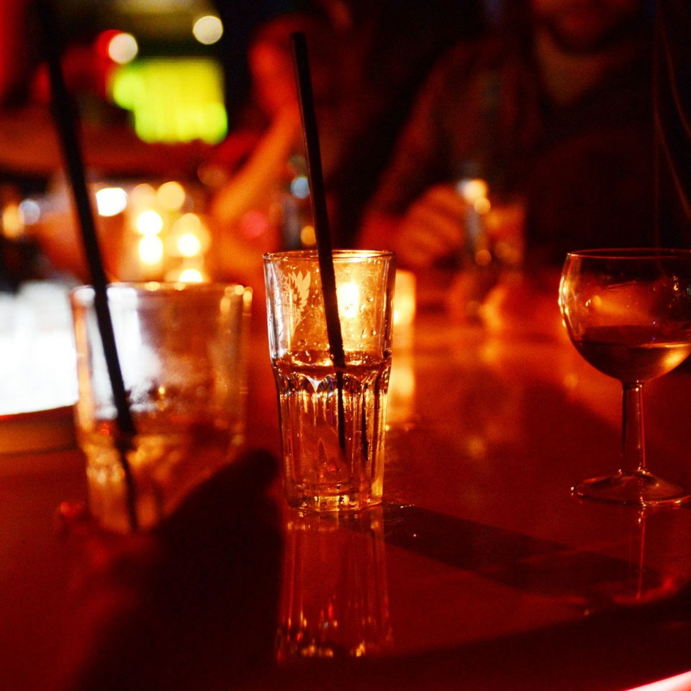 Wie Instagram und Co. die Lust auf Alkohol ankurbeln
